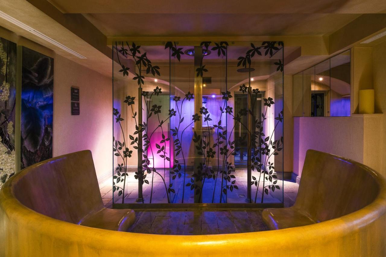Ville Sull'Arno Firenze Kültér fotó Interior of the hotel